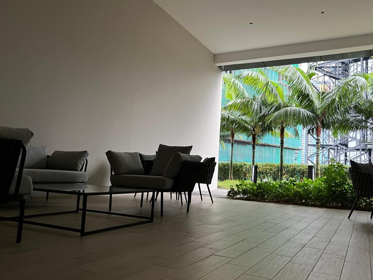 Crystal Suites At Eaton Klcc Kuala Lumpur Exterior photo