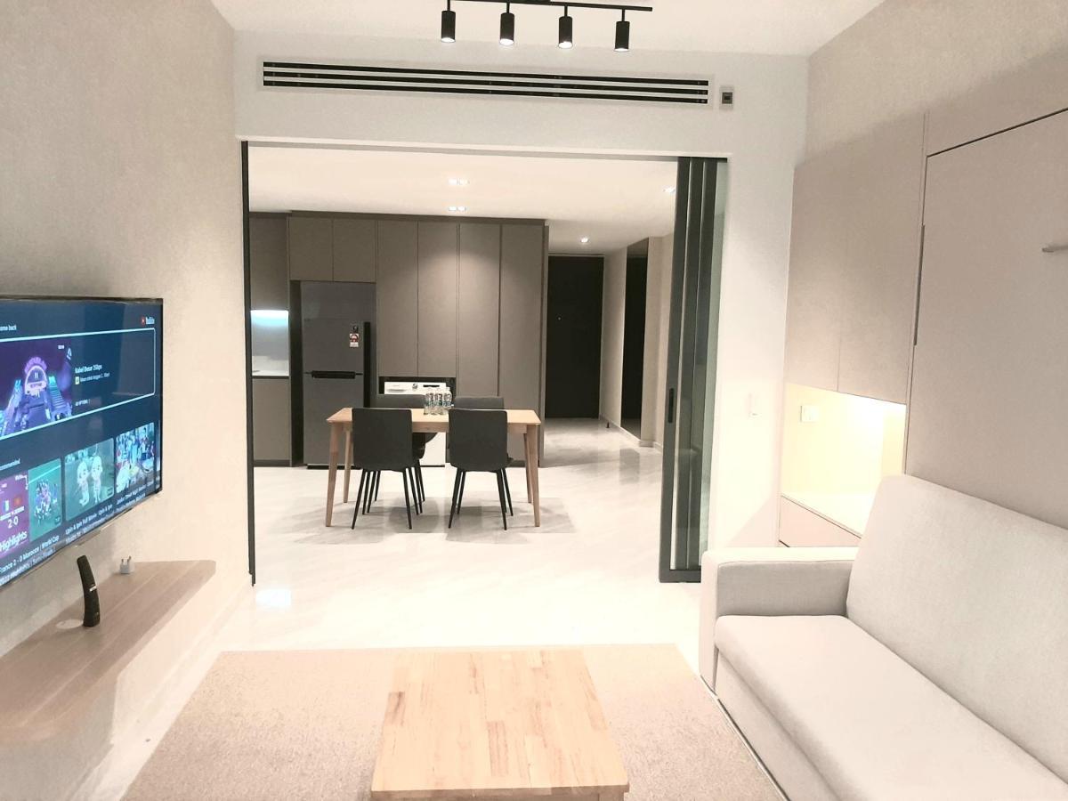 Crystal Suites At Eaton Klcc Kuala Lumpur Exterior photo
